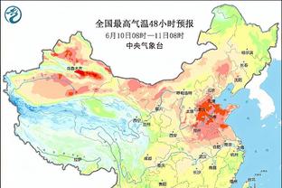 鼓励戴护目镜踢球的侄子，麦金战枪手再现经典“护目镜”庆祝？